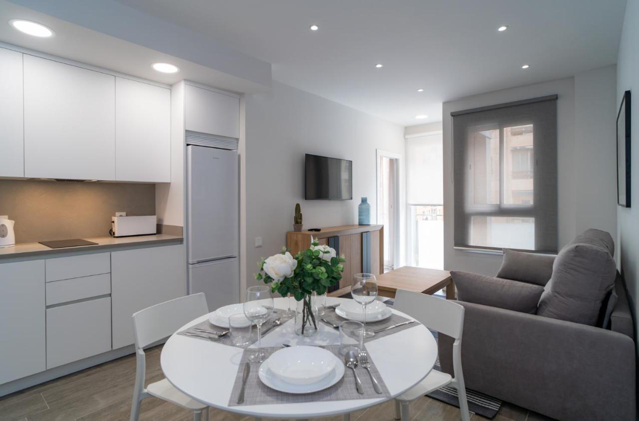 Aac Malaga - Apartamento Luminoso Y Nuevo, A 1,3Km Del Centro De Малага Экстерьер фото